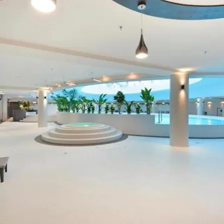Hanza Tower Sky - 24 Family With Spa Pool & Jacuzzi & Sauna Stettino
